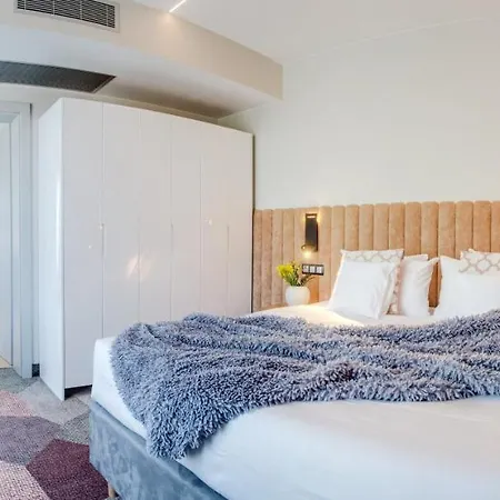 Centrum Klimatyzacja شقة كوزتسالين